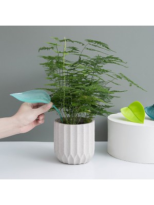 2pcs Random Leaf Shaped Watering Funnel #9022698